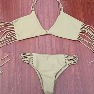 Mikoh Bikini Set